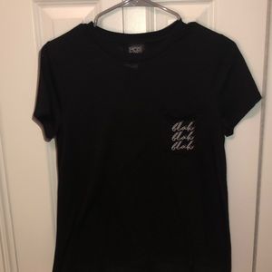 Black t-shirt with a pocket